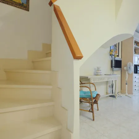 Feriehus La Pla House *